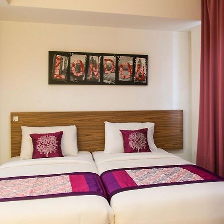 Oyo 180 V Hotel Kuala Lumpur Esterno foto