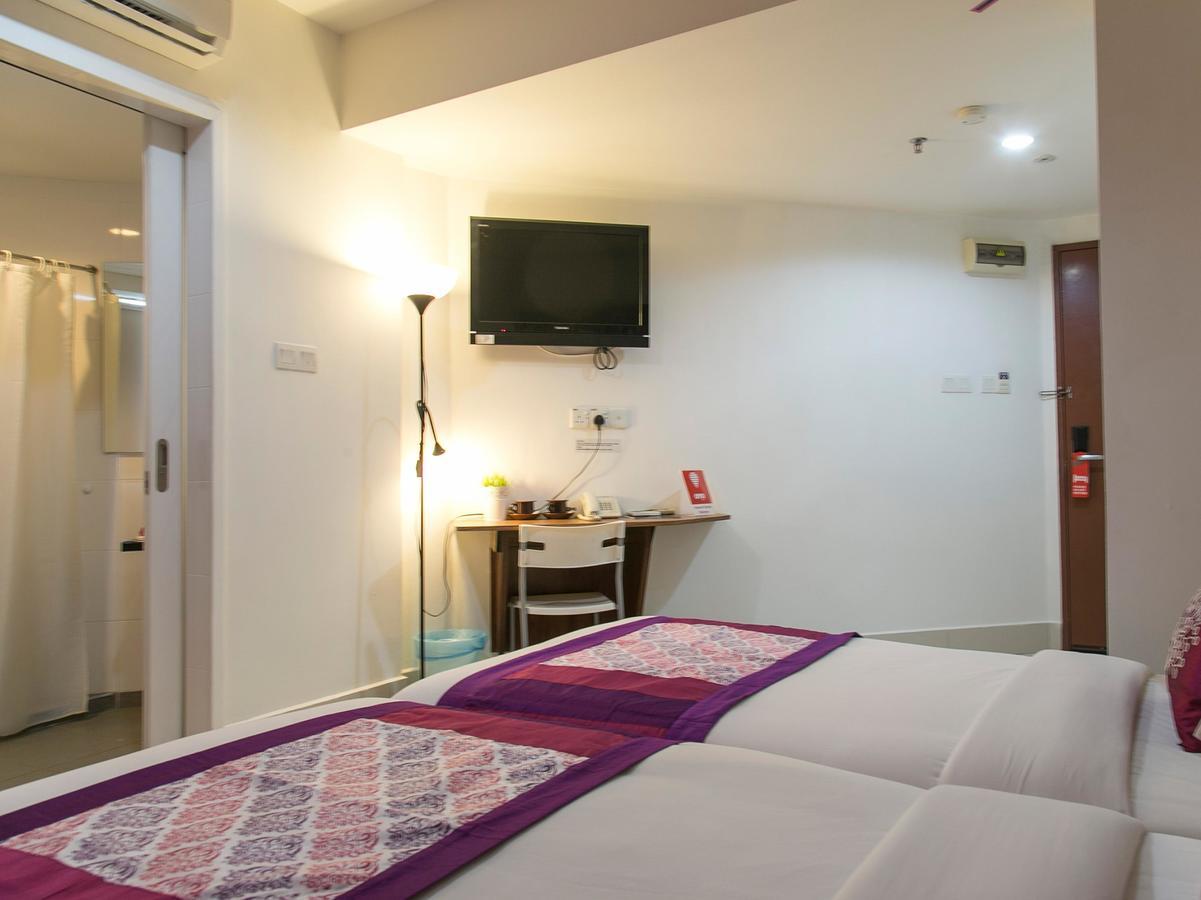 Oyo 180 V Hotel Kuala Lumpur Esterno foto