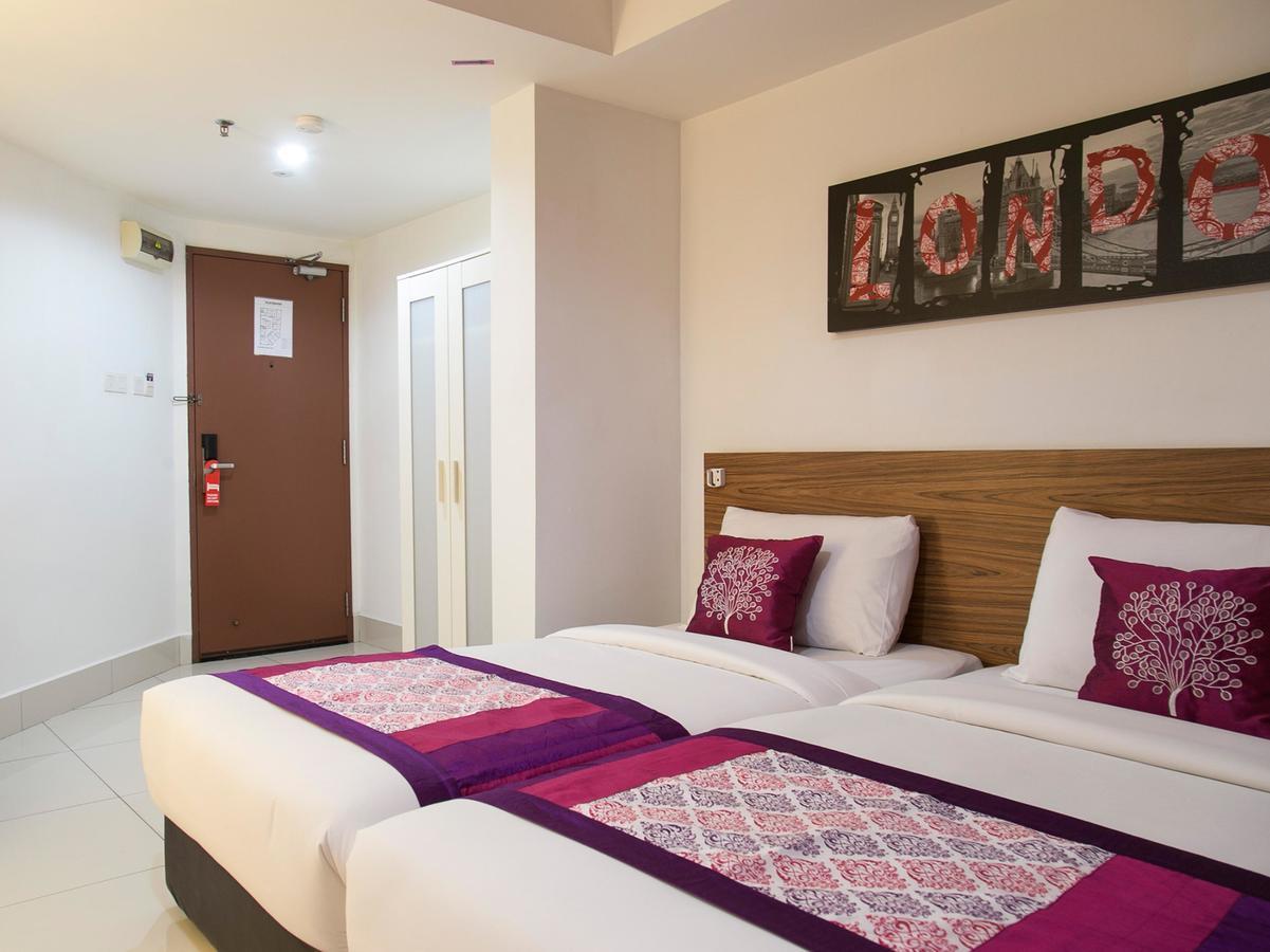 Oyo 180 V Hotel Kuala Lumpur Esterno foto