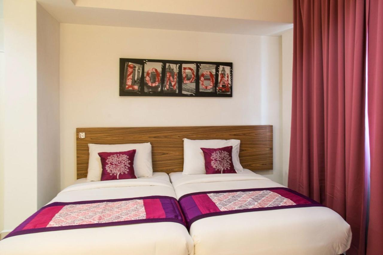 Oyo 180 V Hotel Kuala Lumpur Esterno foto